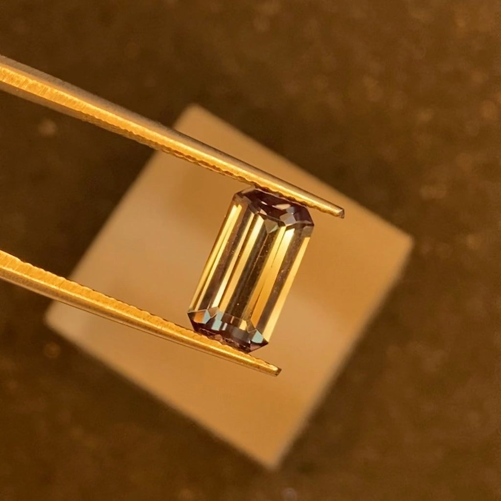 Alexandrite · 2.1ct